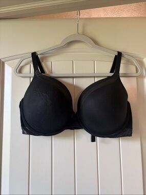 Victoria Secret Perfect Shape Bra 38DD